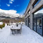 Oniropetra Boutique 3* Karpenísion