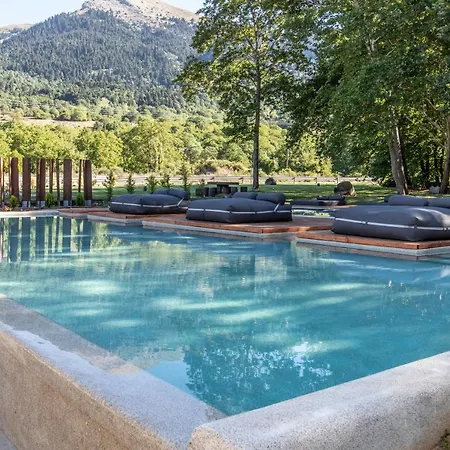 Oniropetra Boutique 3* Karpenísion
