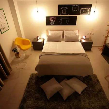 Oniropetra Boutique