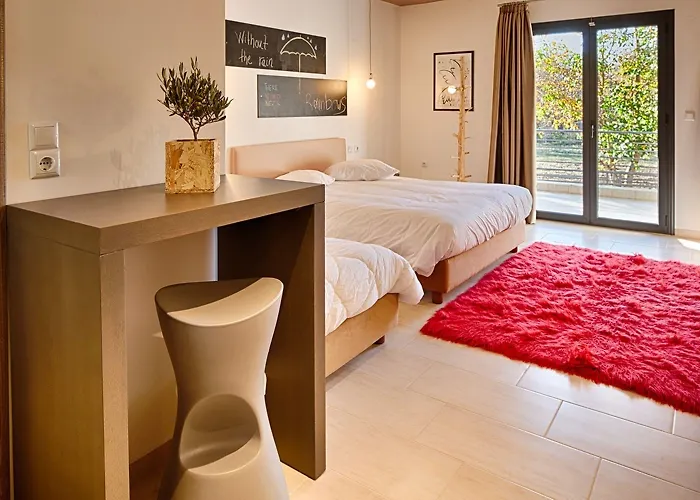 Oniropetra Boutique Szálloda Karpeníszi